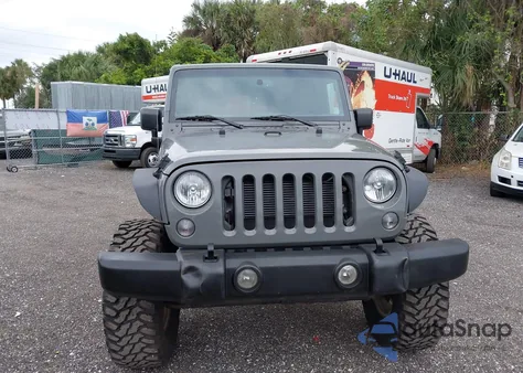 2017 Jeep Wrangler Unlimited Rubicon 4X4 из США, поврежденный, VIN 1C4BJWFG8HL687770